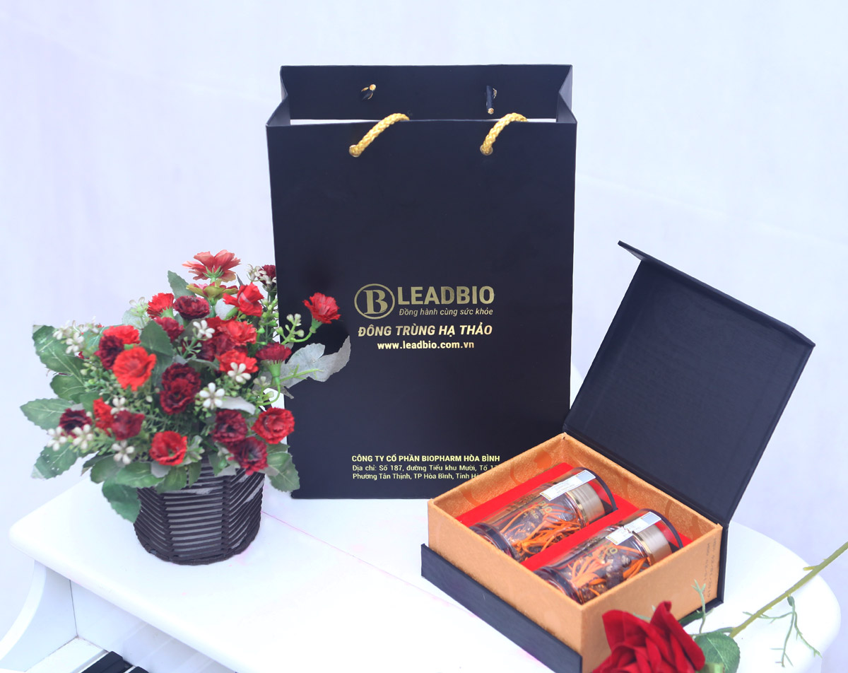 Sống khỏe và đẹp nhờ đông trùng hạ thảo