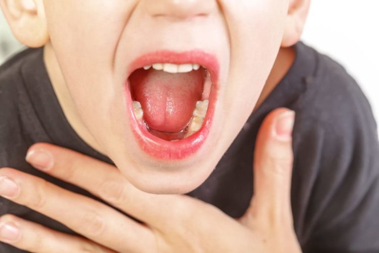 Các dấu hiệu cảnh báo bệnh ung thư vòm họng nên chú ý